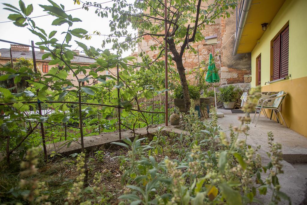 Apartment Pipo Rijeka Exterior photo
