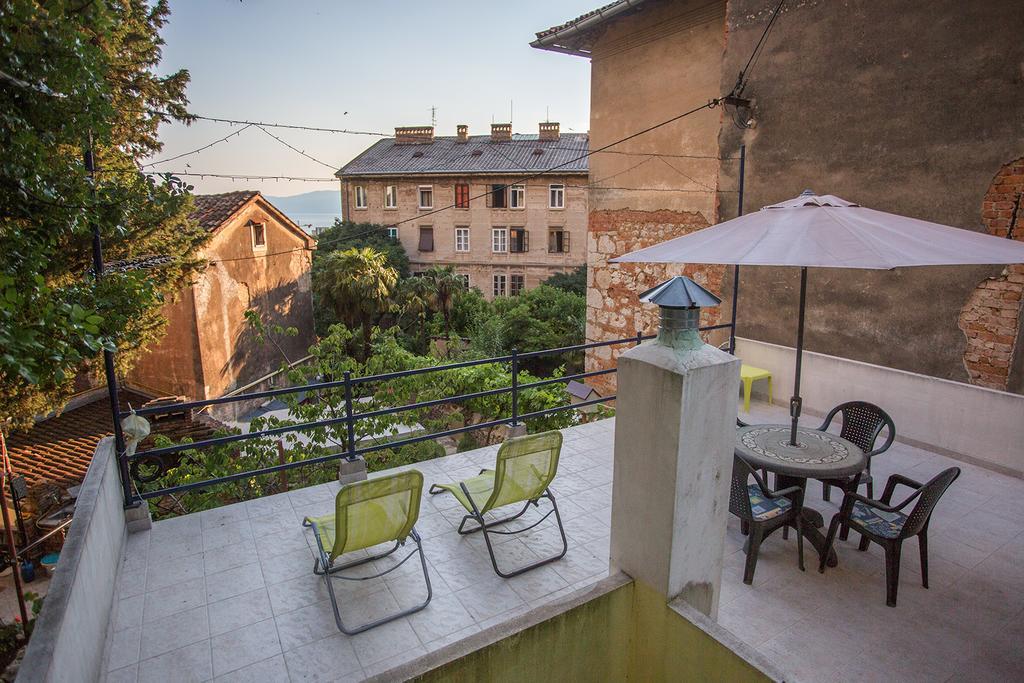 Apartment Pipo Rijeka Exterior photo